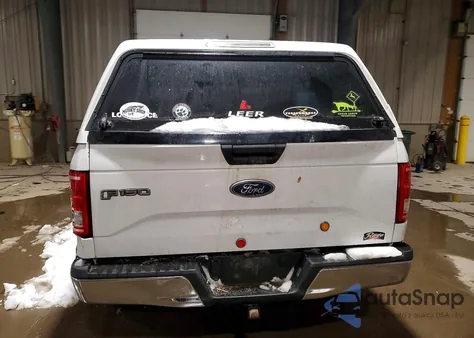 2017 Ford F150 Super Cab z USA, uszkodzony, nr VIN 1FTFX1EF4HFB19929